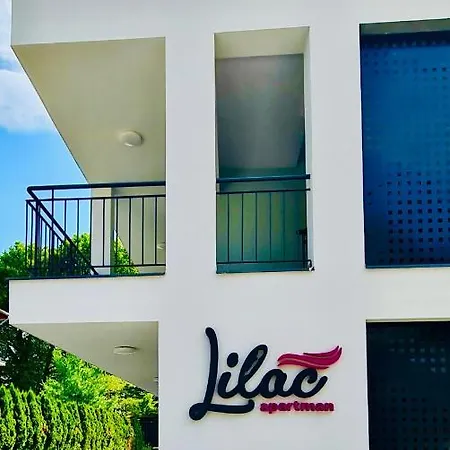 Lilac דירה