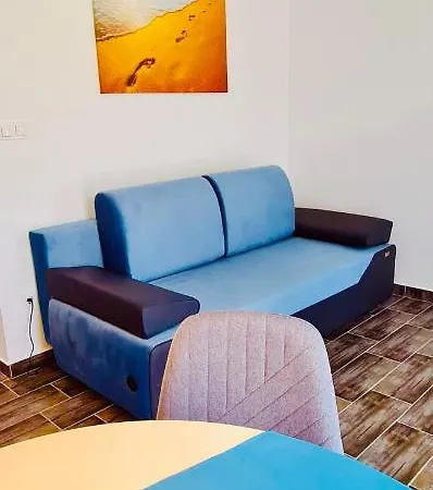 Lilac דירה בלטונללה