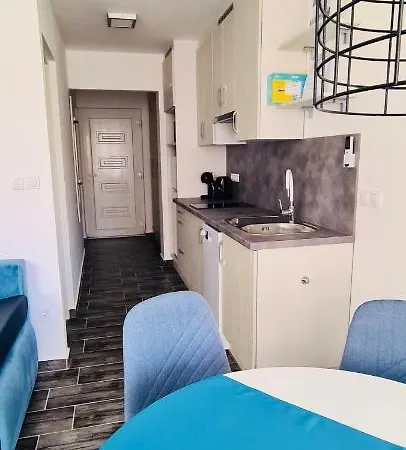Apartman Lilac *